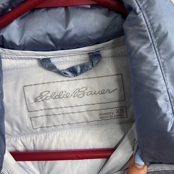 Eddie Bauer cirruslite jacket, 650 fill premium down insulation xs women - Picture 2 of 6